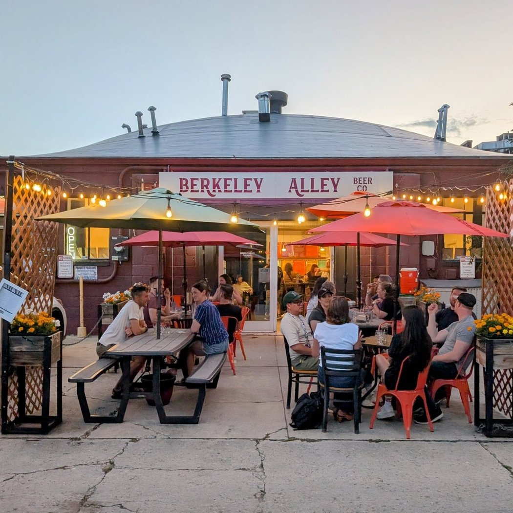 Trivia Night at Alley Brews 1